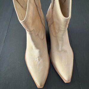 Dolce Vita Cream Heeled Boots